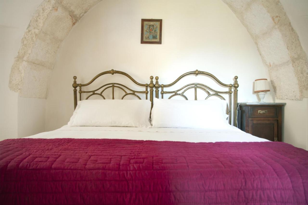 Trulli Sul Vignale In Masseria Santalachicca Martina Franca Buitenkant foto