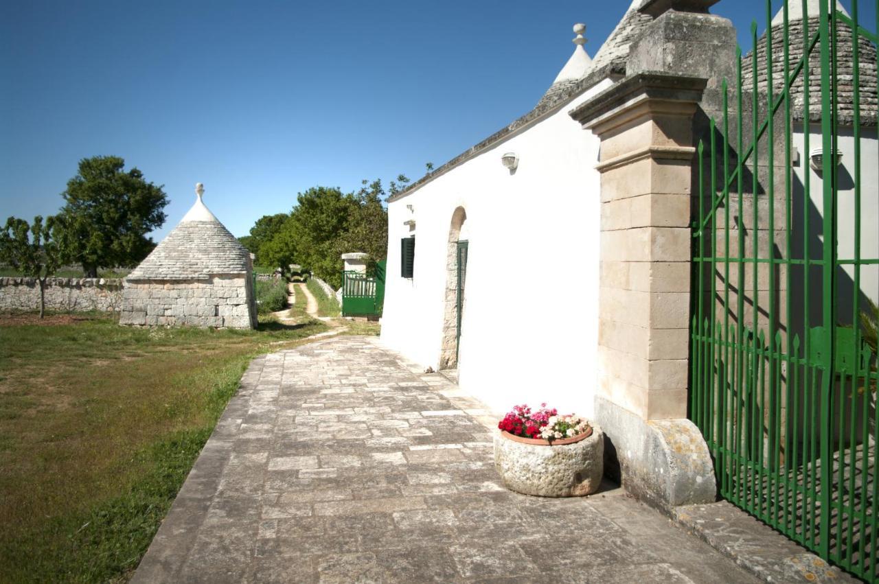 Trulli Sul Vignale In Masseria Santalachicca Martina Franca Buitenkant foto